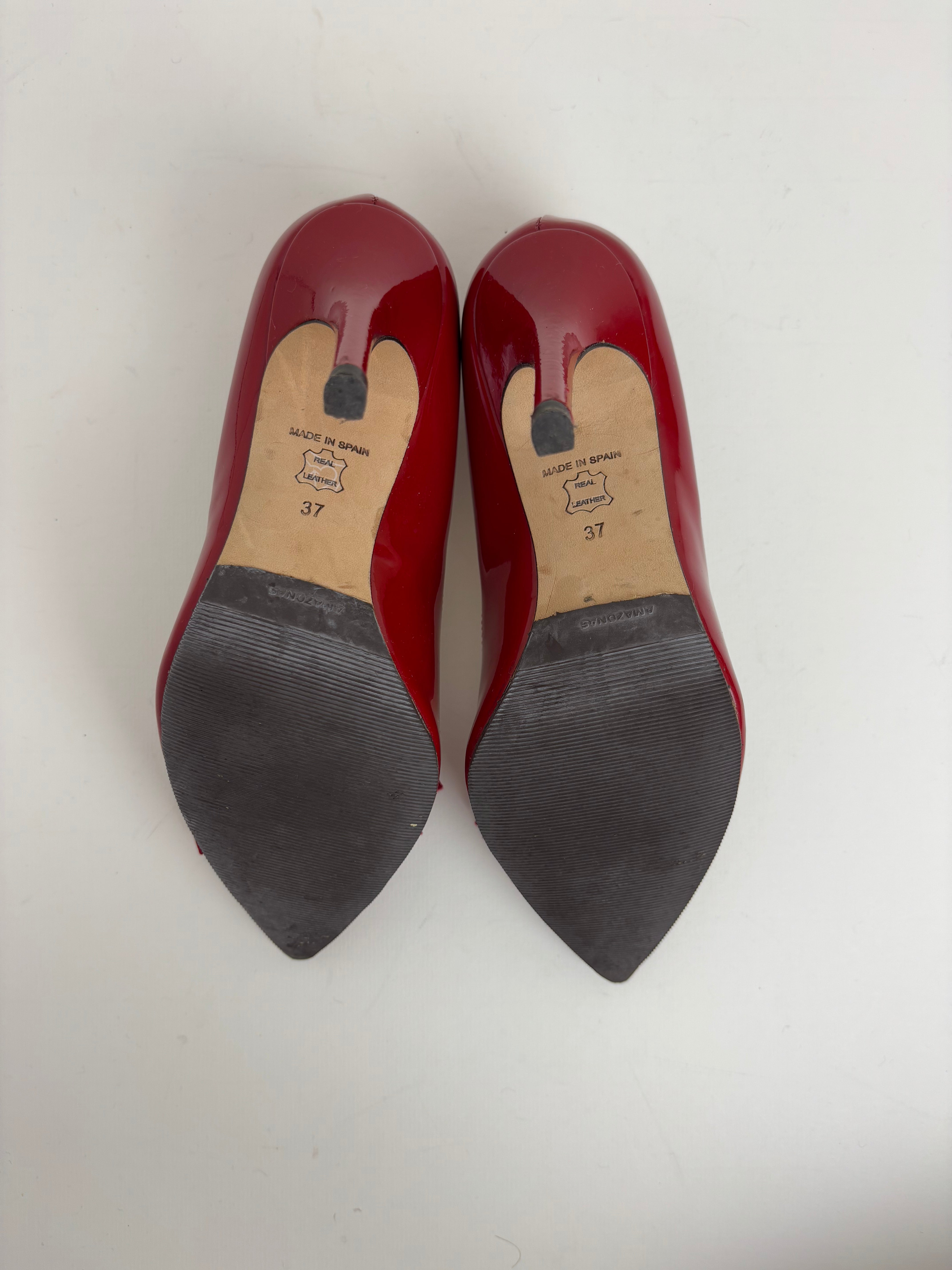 LK Bennett red scarpin - 4 UK