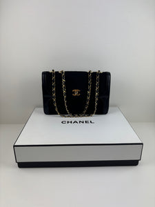 Chanel Diana vintage bag