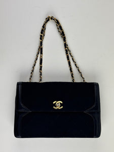 Chanel Diana vintage bag