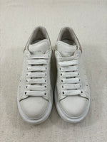 Load image into Gallery viewer, Alexander McQueen trainers - 3 UK
