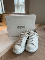 Load image into Gallery viewer, alexander-mcqueen-trainers
