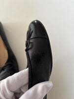 Load image into Gallery viewer, Chanel black ballerina flats - 7.5 UK

