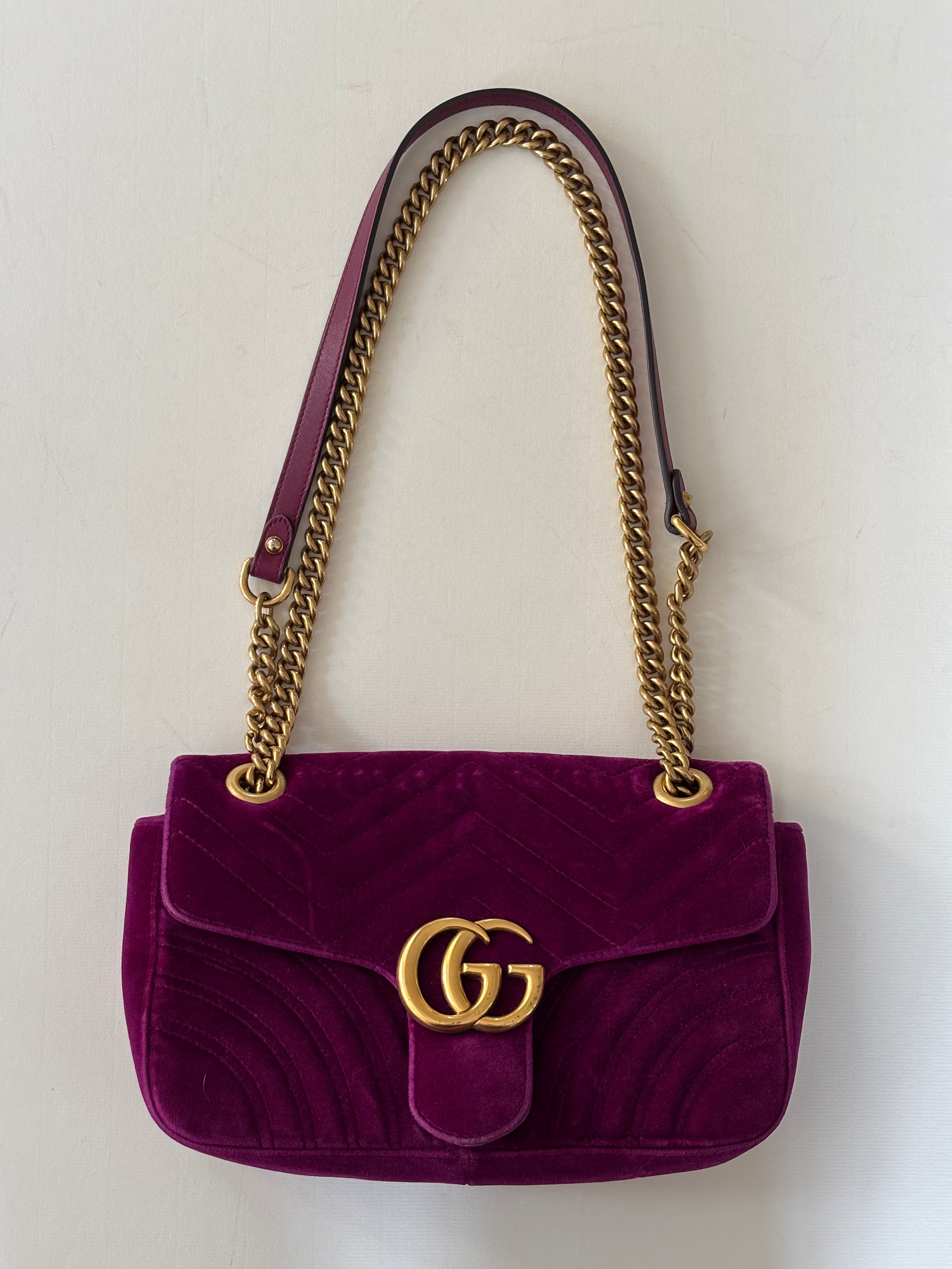 Gucci GG Marmot fuchsia velvet bag
