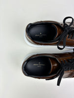 Load image into Gallery viewer, Menswear - Louis Vuitton brown trainers - 9 UK
