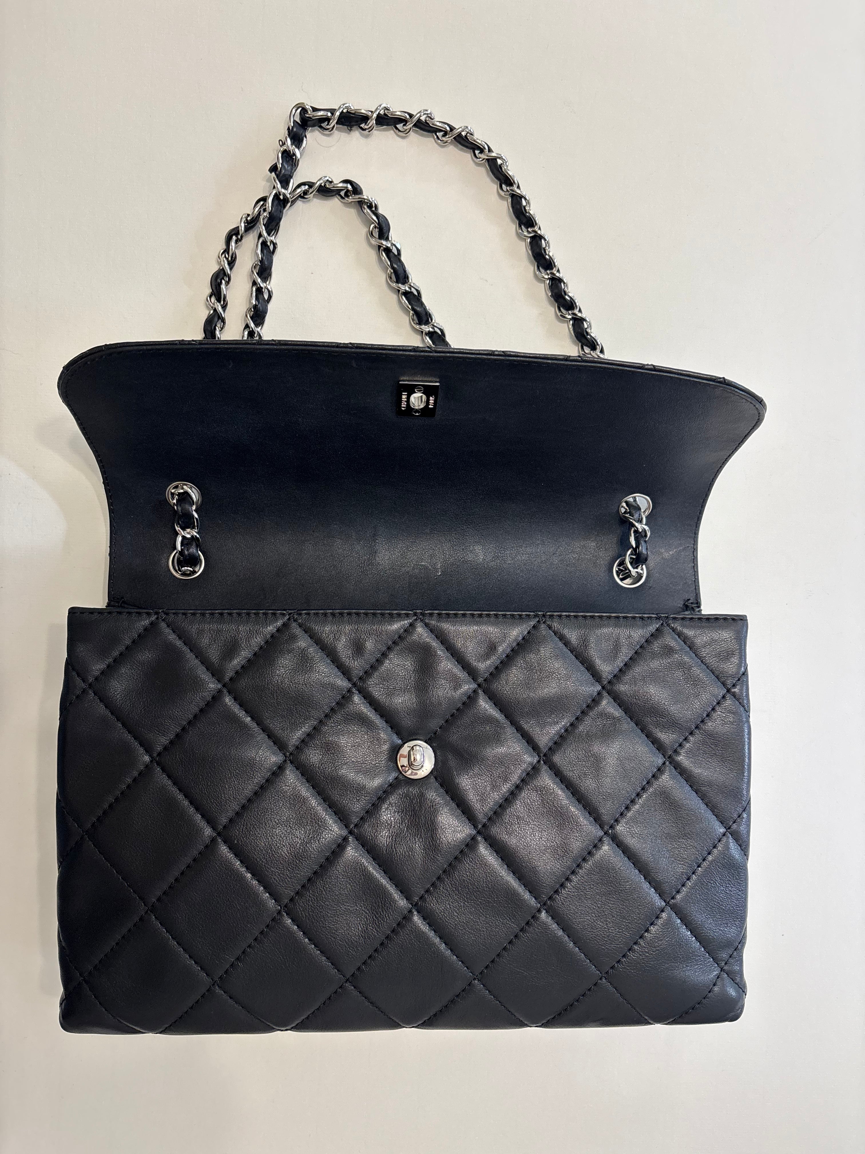 Chanel Maxi Classic Double Flap bag