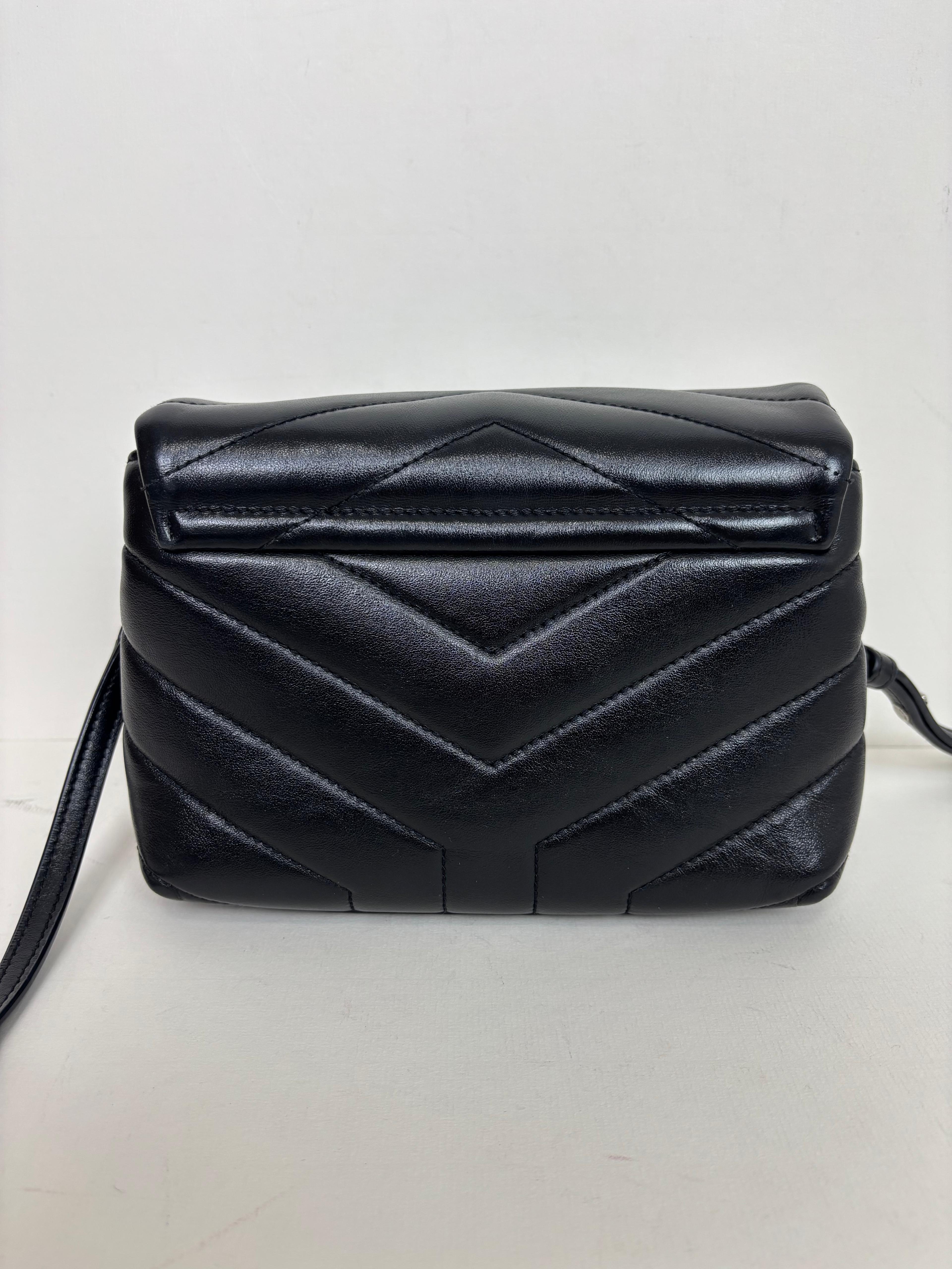 Saint Laurent Toy Loulou bag