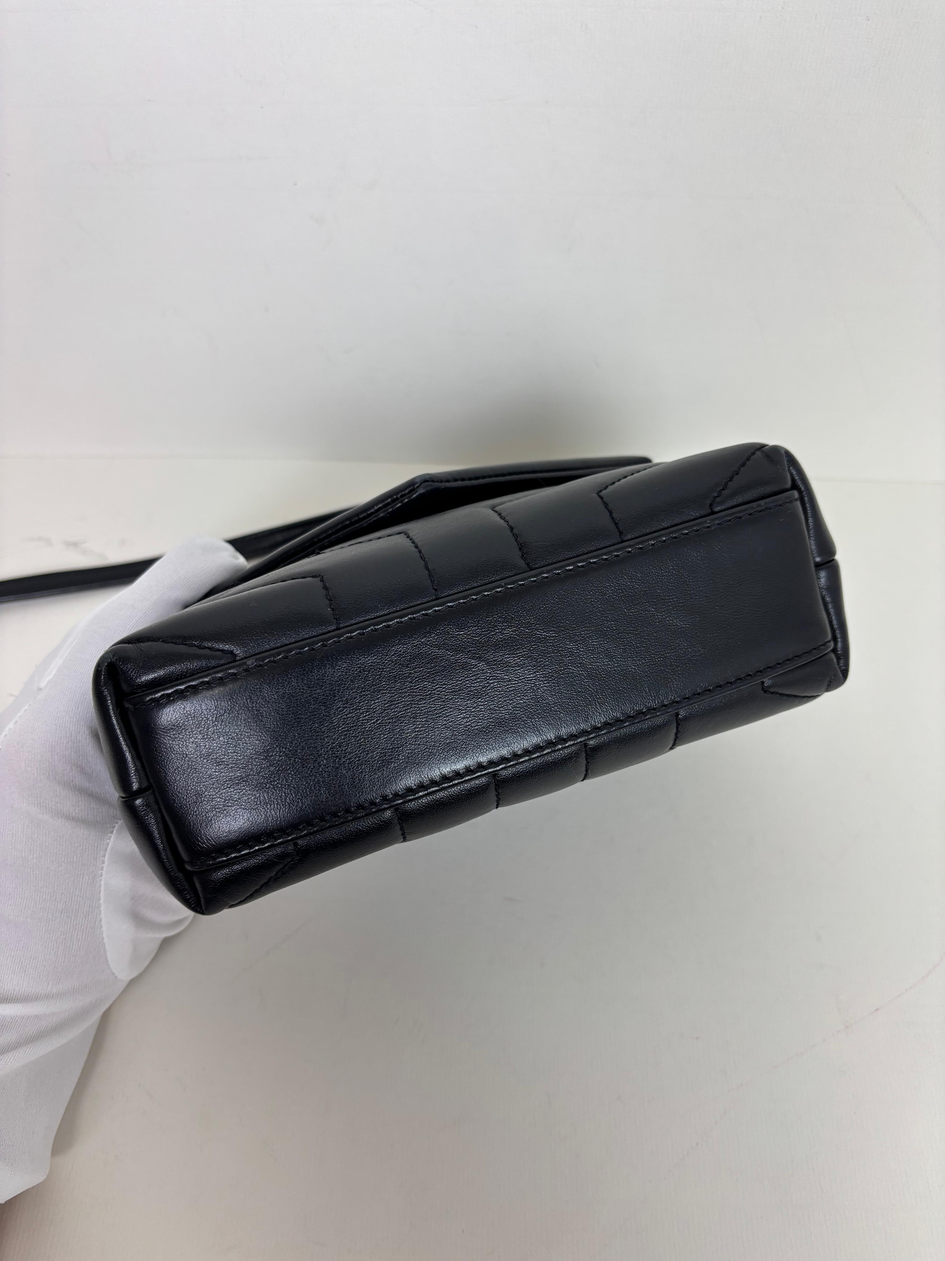 Saint Laurent Toy Loulou bag