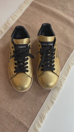 Load and play video in Gallery viewer, Dolce &amp; Gabbana golden trainers - 5.5 UK
