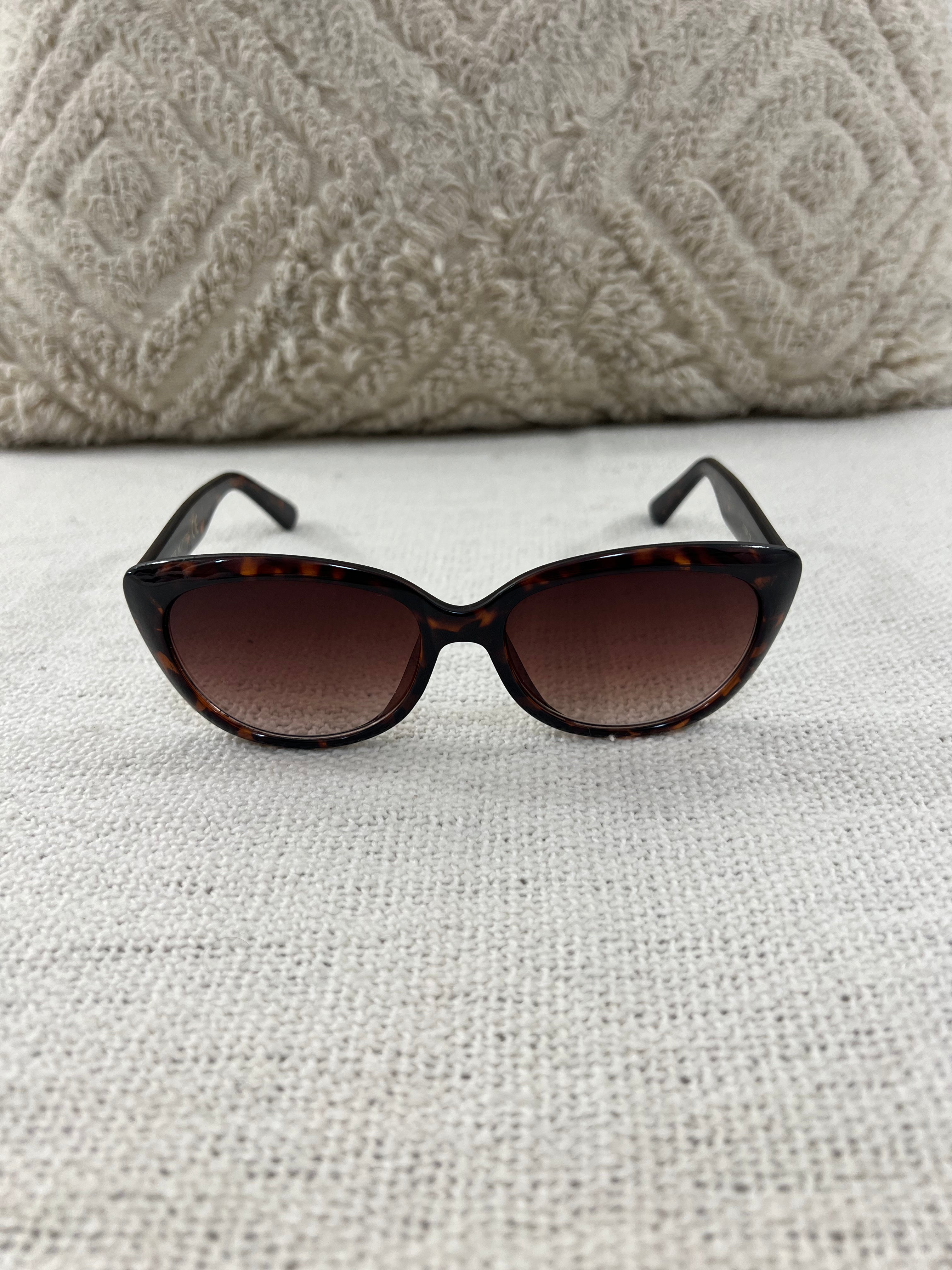 Madden sunglasses sales