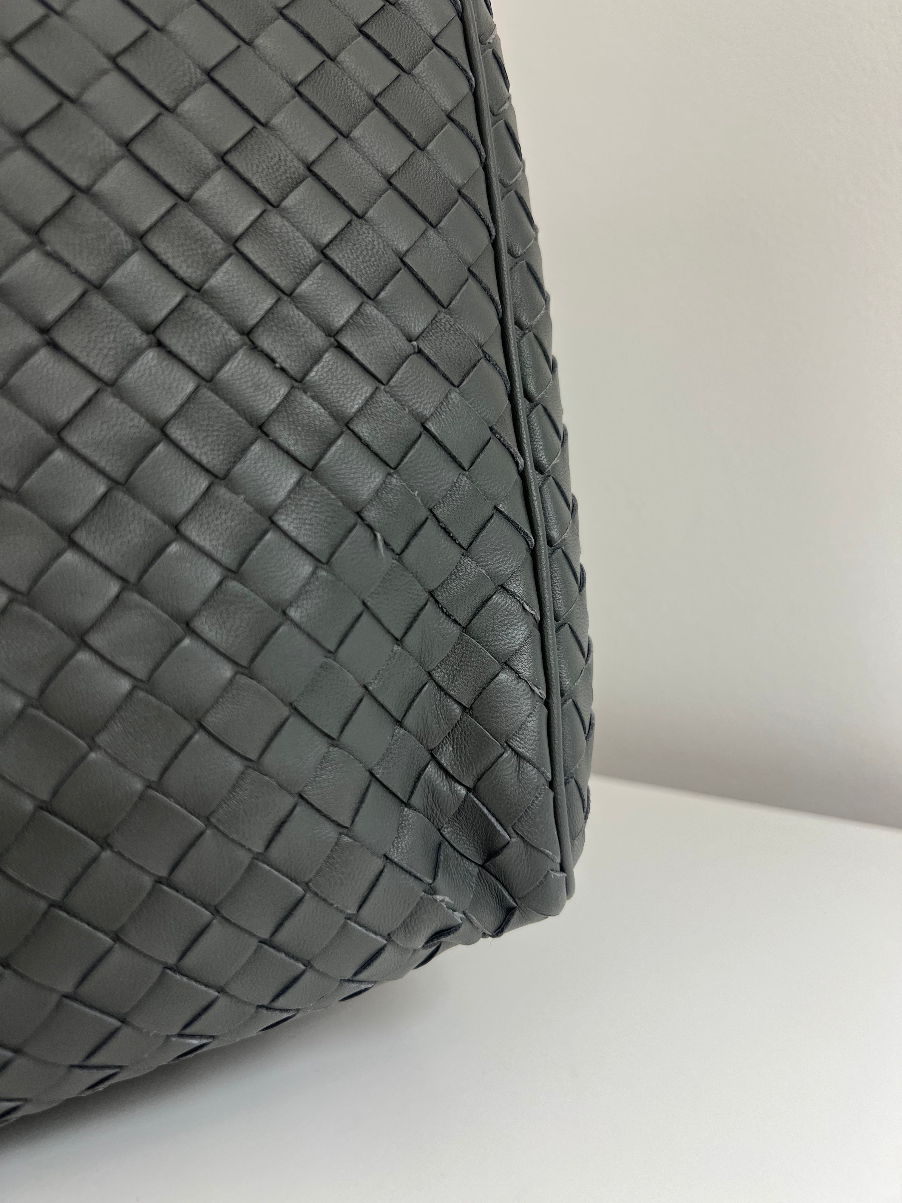 Bottega Veneta Intrecciato leather grey handbag FriendshopLondon