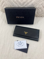 Load image into Gallery viewer, Prada Saffiano leather wallet
