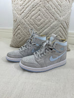 Load image into Gallery viewer, Nike-W-Air-Jordan-1-Zoom
