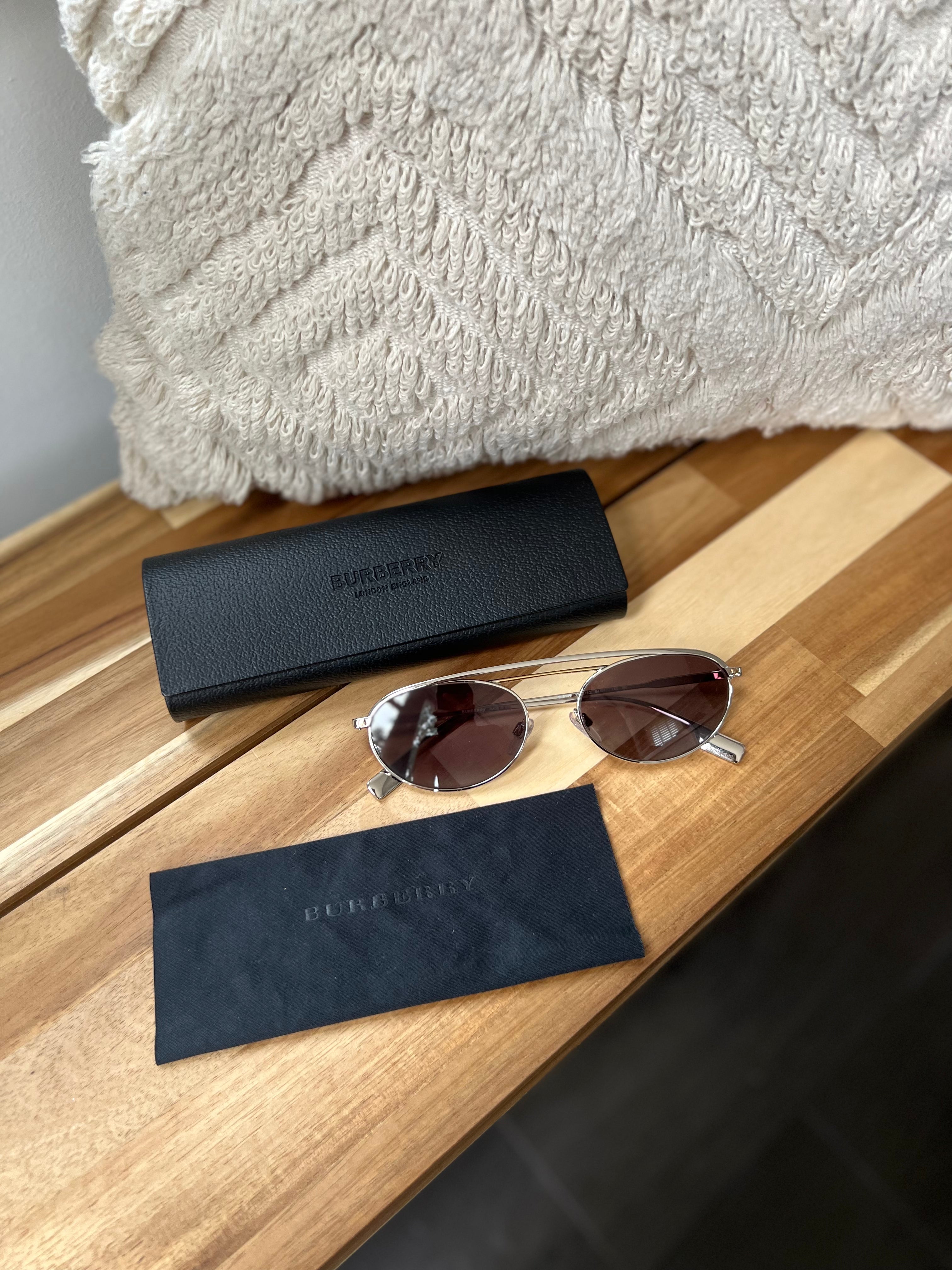 Burberry metal frame sunglasses FriendshopLondon